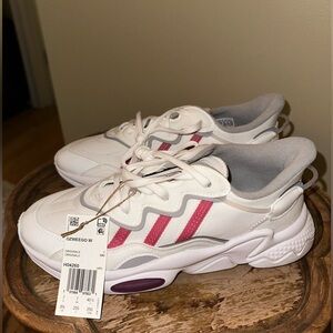 Adidas Ozweego Tennis Shoes